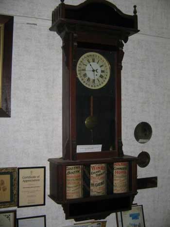 Clock at Warracknabeal Museum